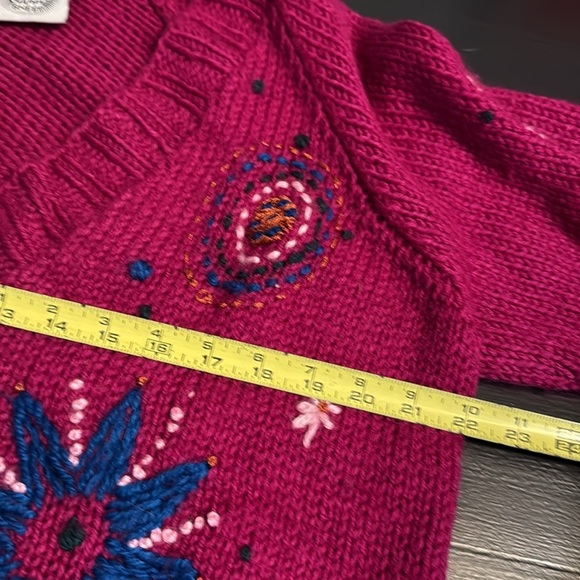 Happy sheep embroidered Sweater - Picture 4 of 7